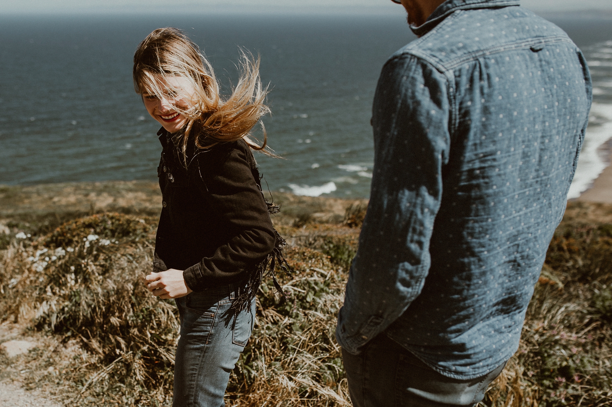 sunny morning engagement photos on nor cal bluffs