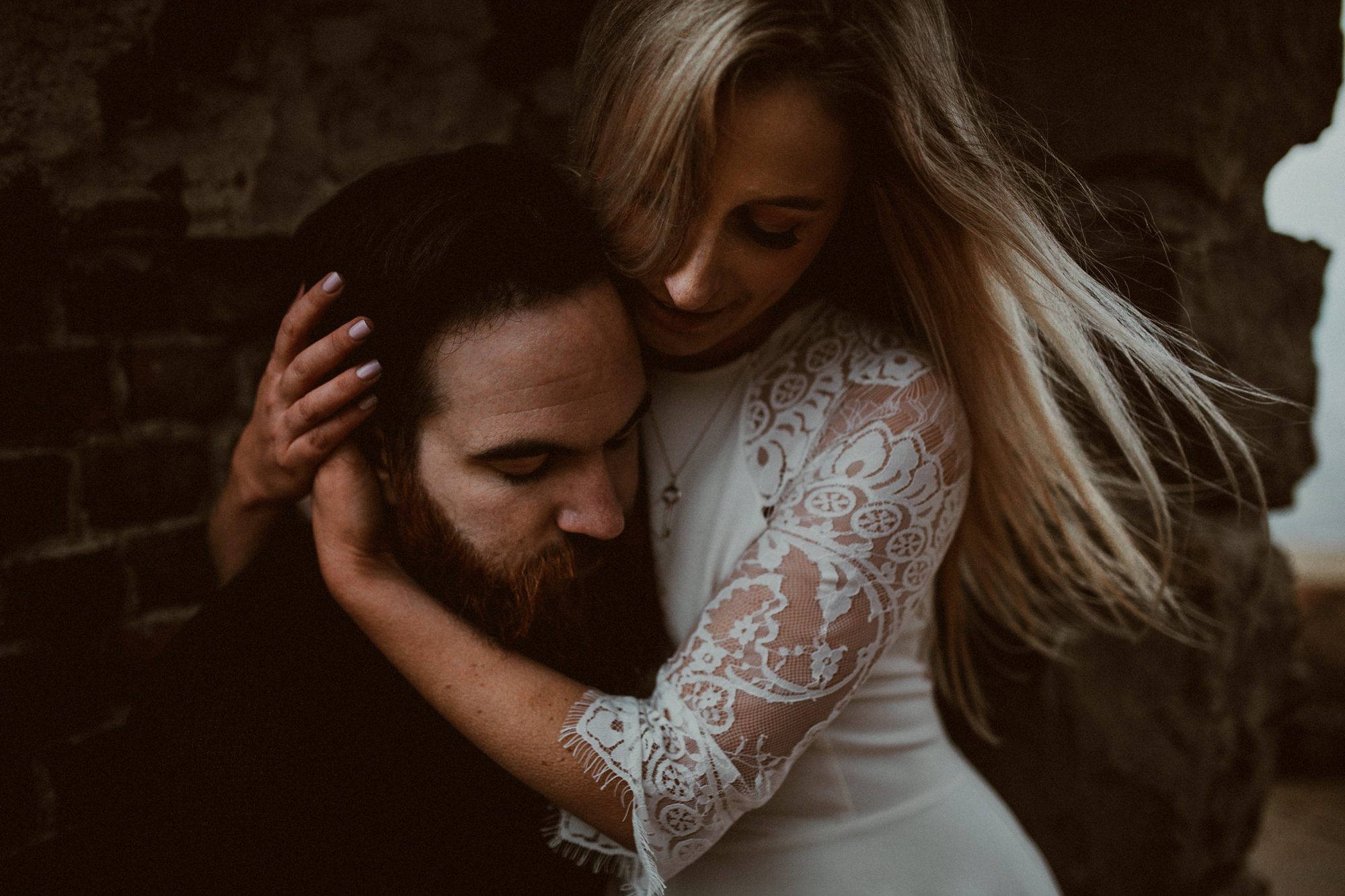 engagement session at knapp's castle