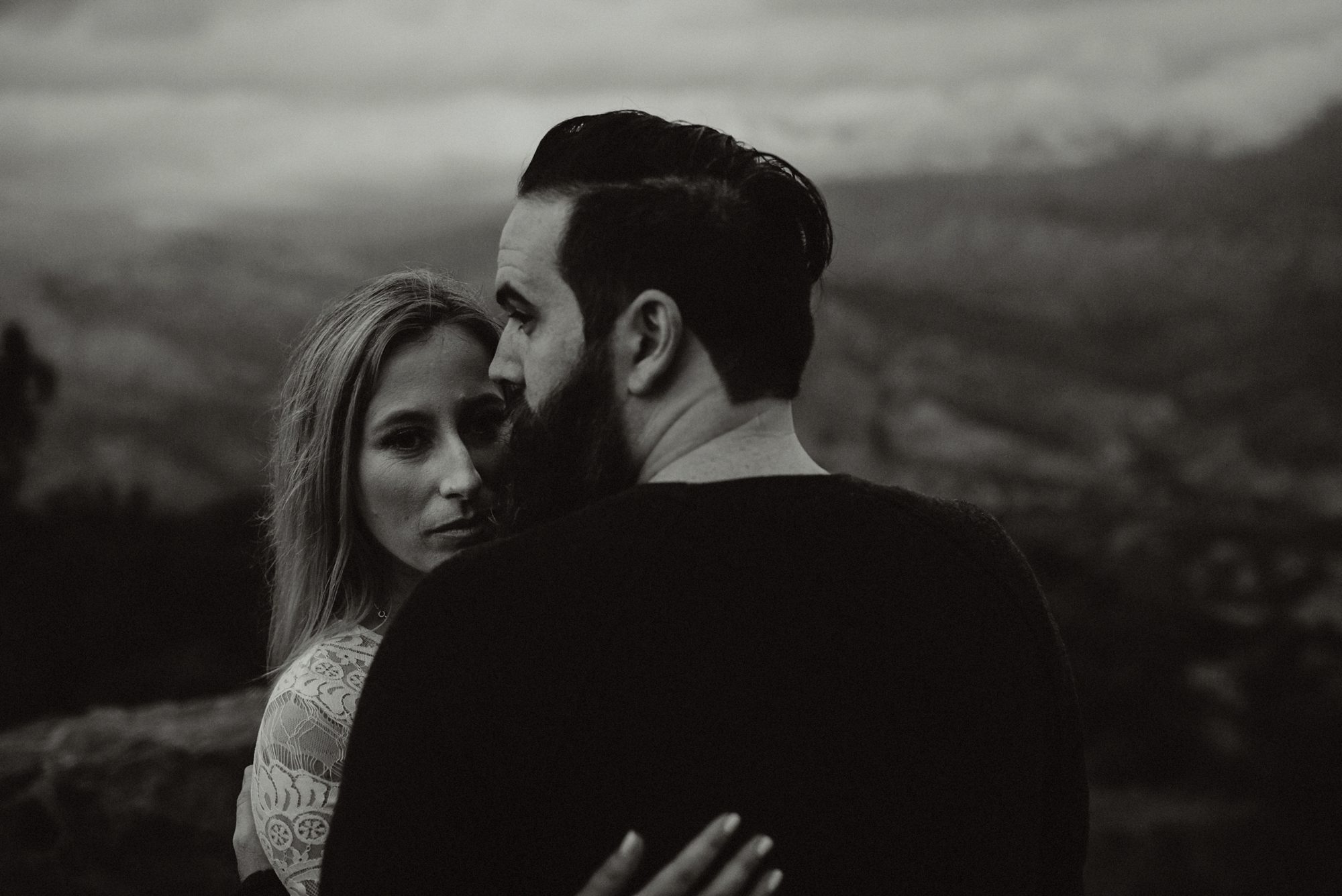 engagement session at knapp's castle