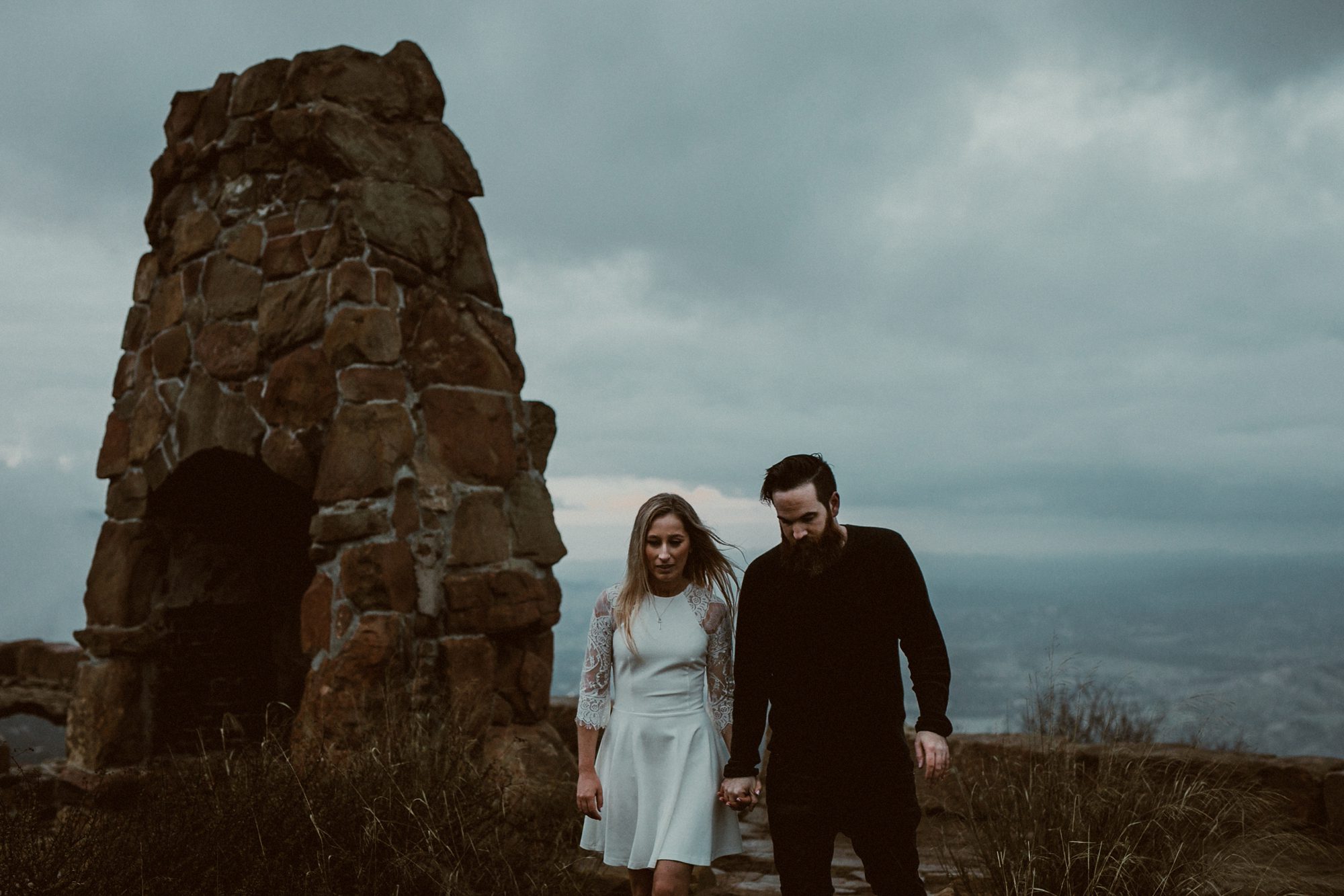 engagement session at knapp's castle