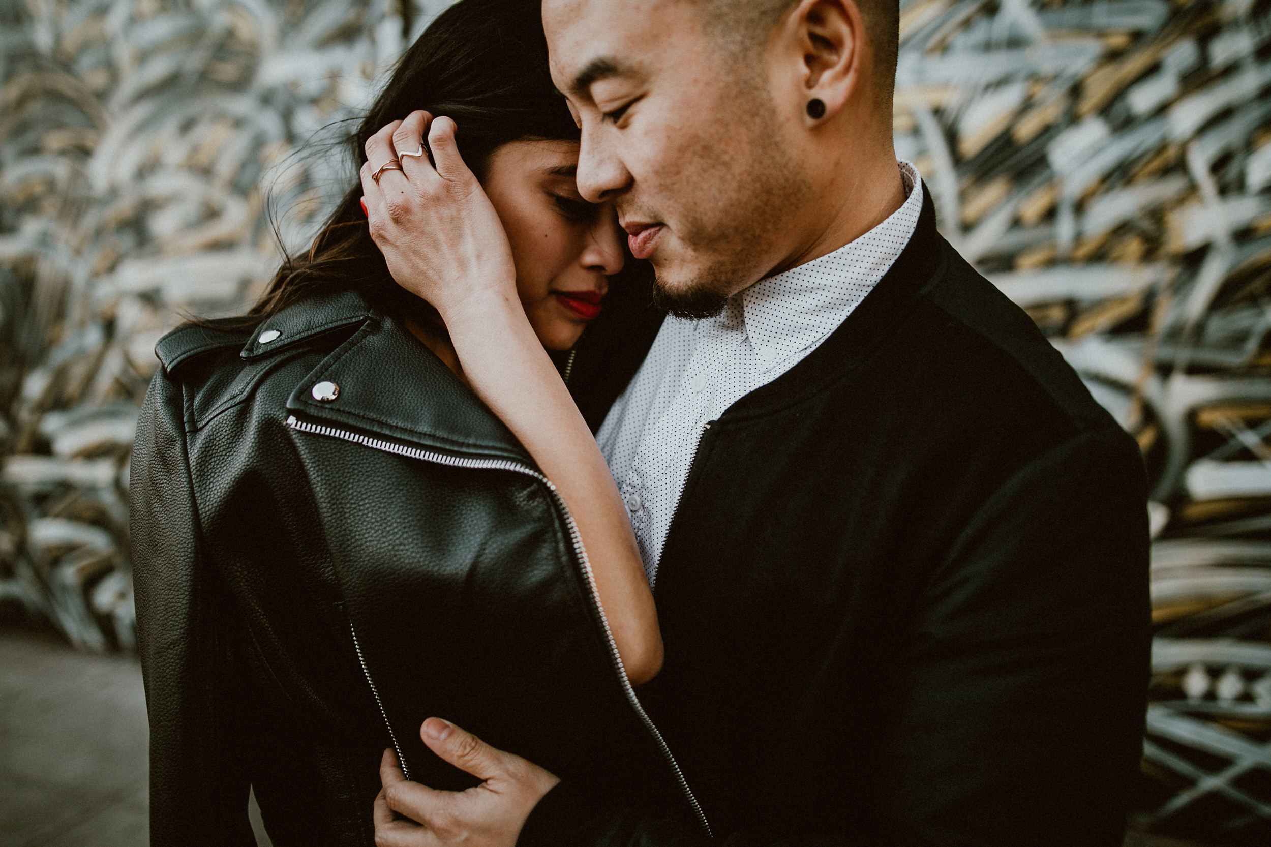 Los Angeles Engagement Session in LA Art's District Photos mural Los Angeles Engagement Session in LA Art's District Photos mural