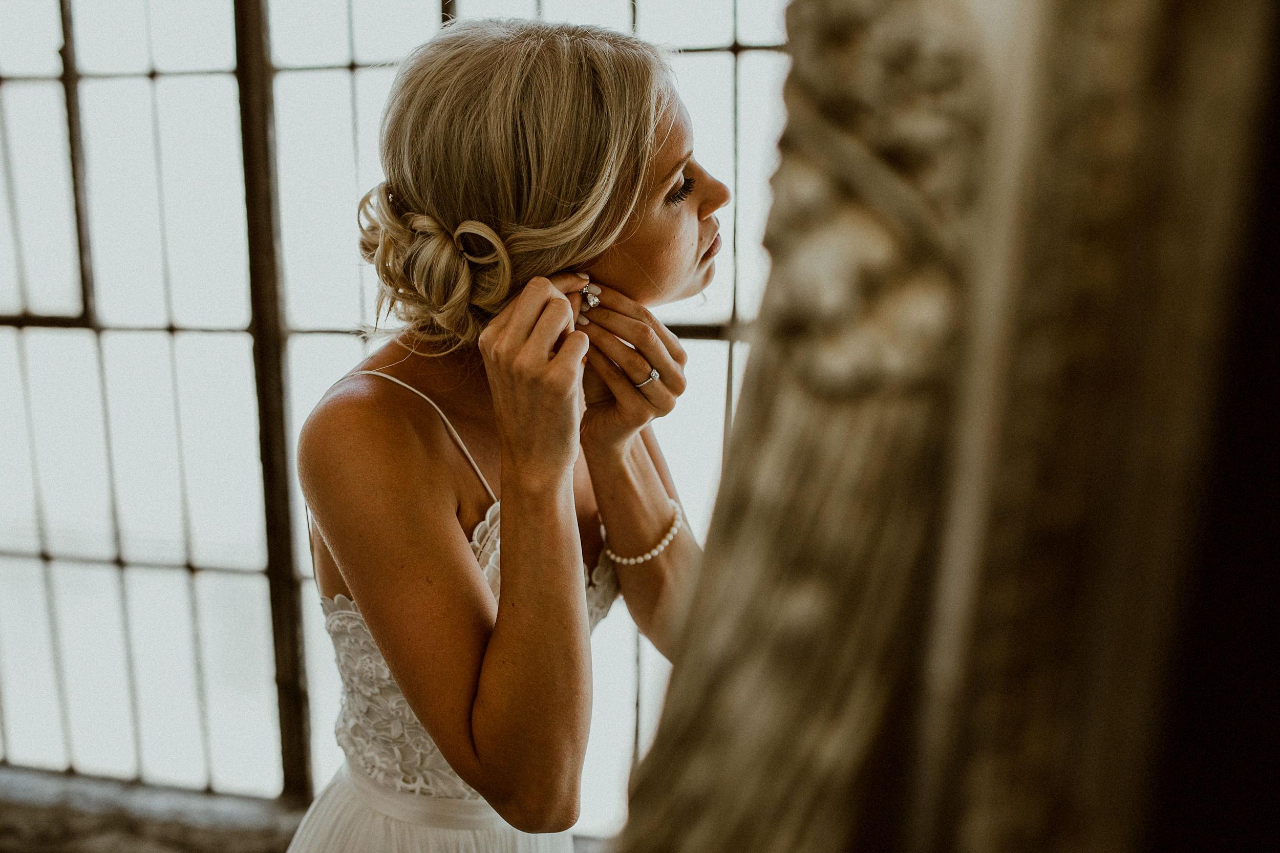 Wedding in Downtown LA at the Hudson Loft Wedding in Downtown LA at the Hudson Loft