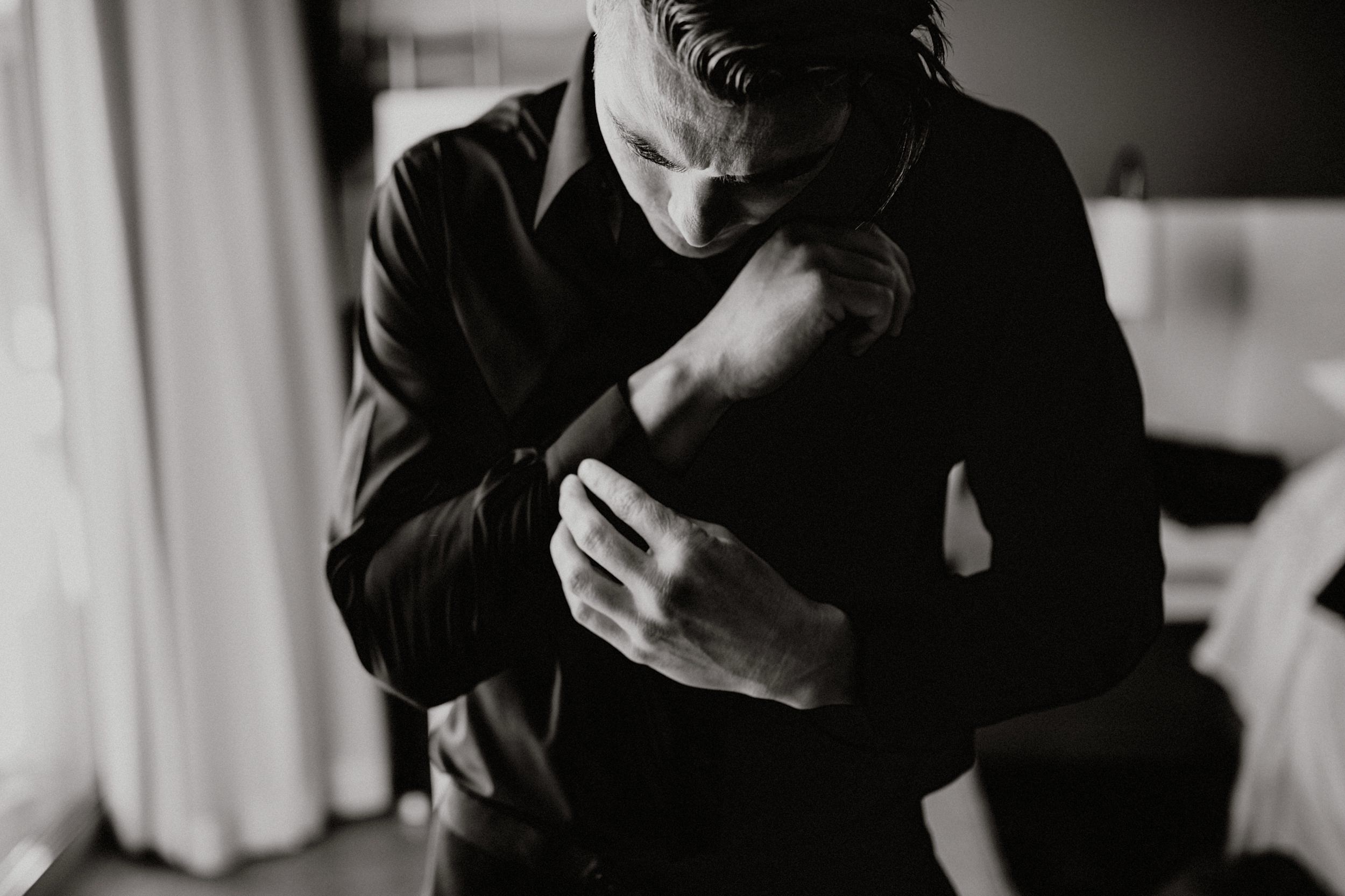 Desert Wedding Photos in Phoenix Arizona Desert Wedding Photos in Phoenix Arizona