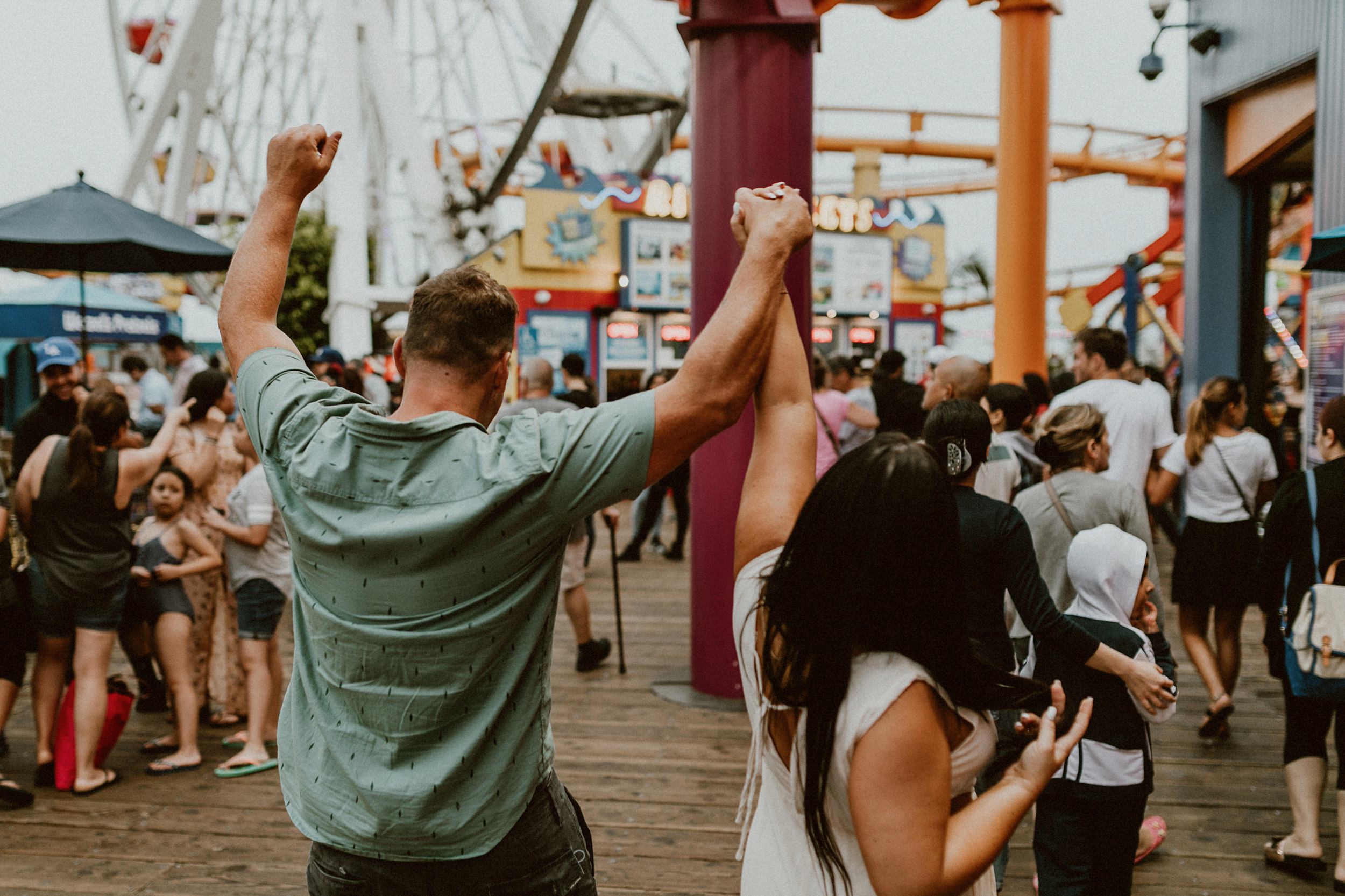 Santa Monica Pier Engagement Photos Santa Monica Pier Engagement Photos