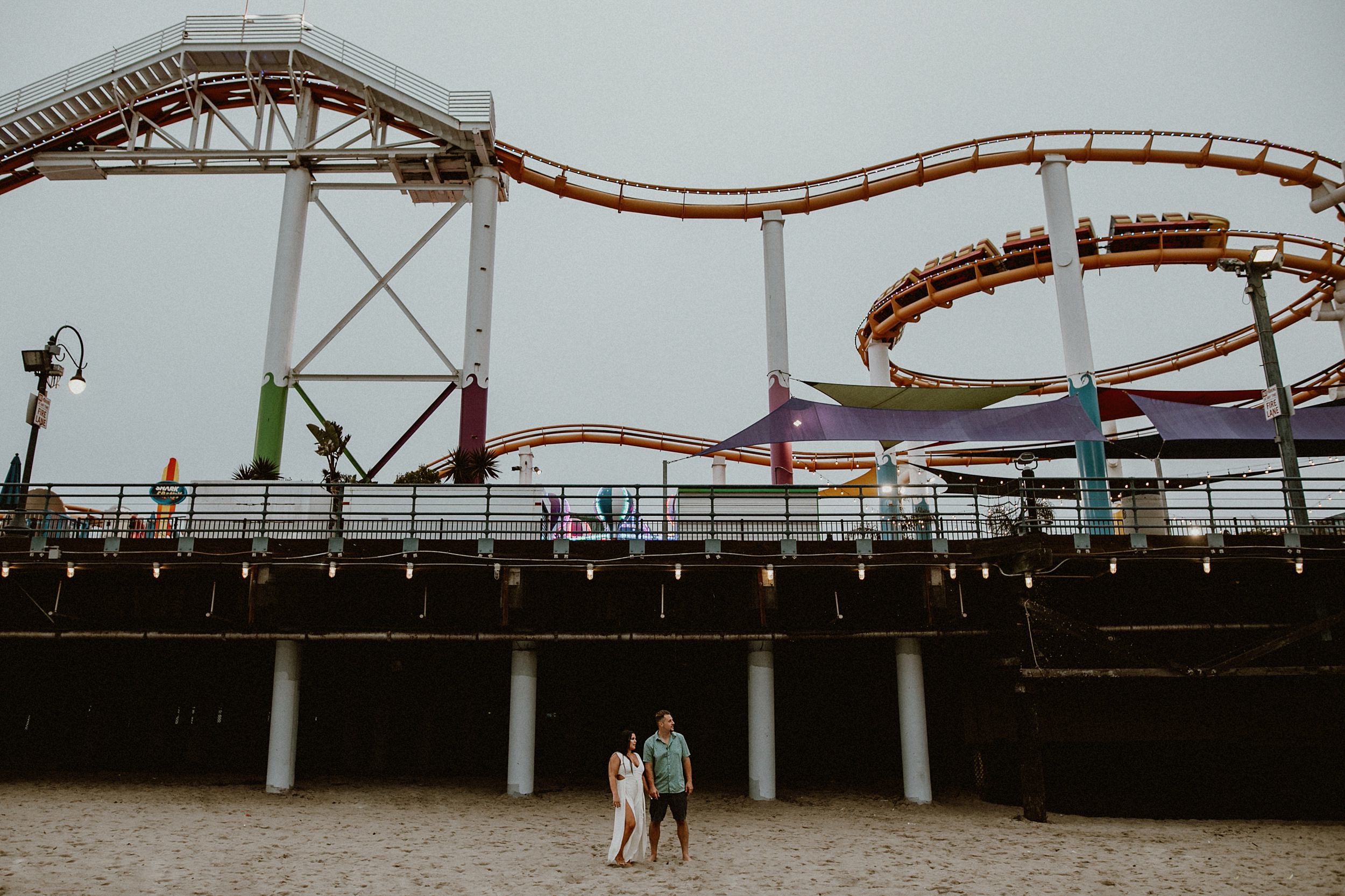Santa Monica Pier Engagement Photos Santa Monica Pier Engagement Photos