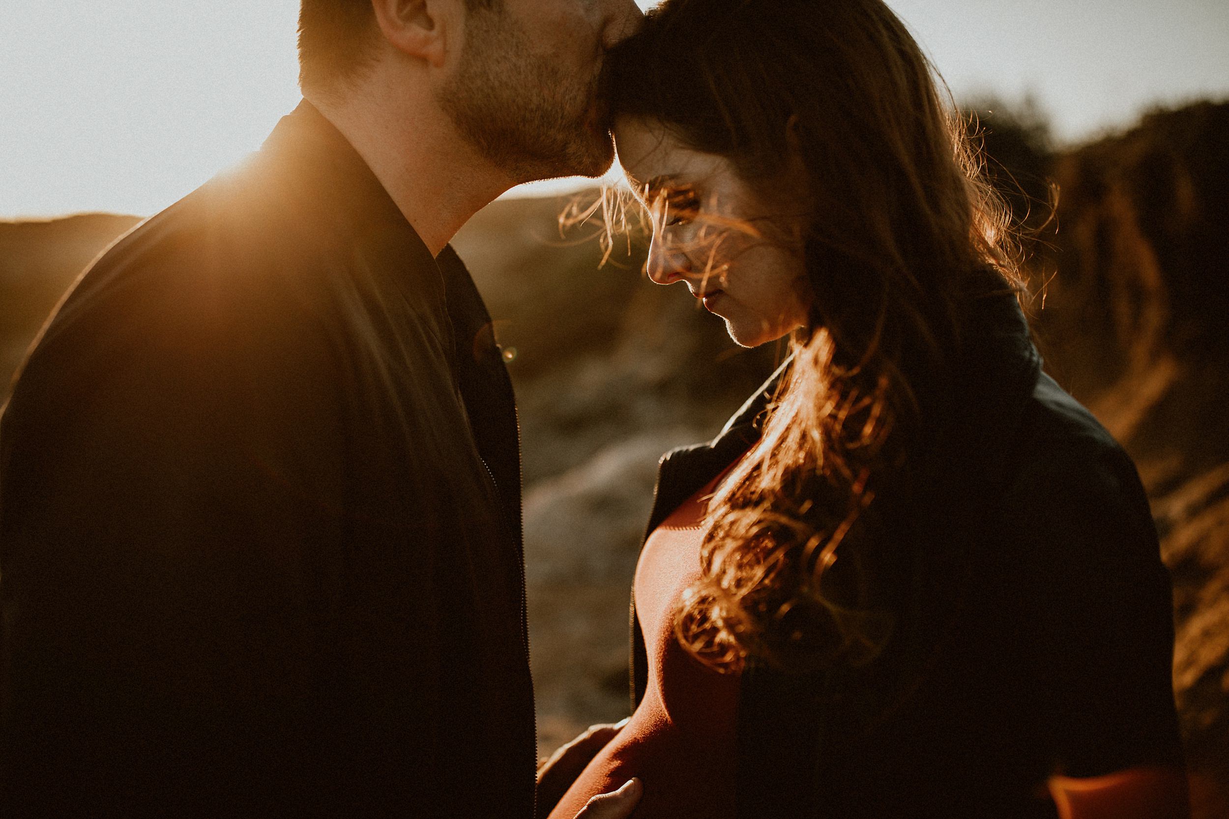 Malibu Beach Maternity Photo Session
