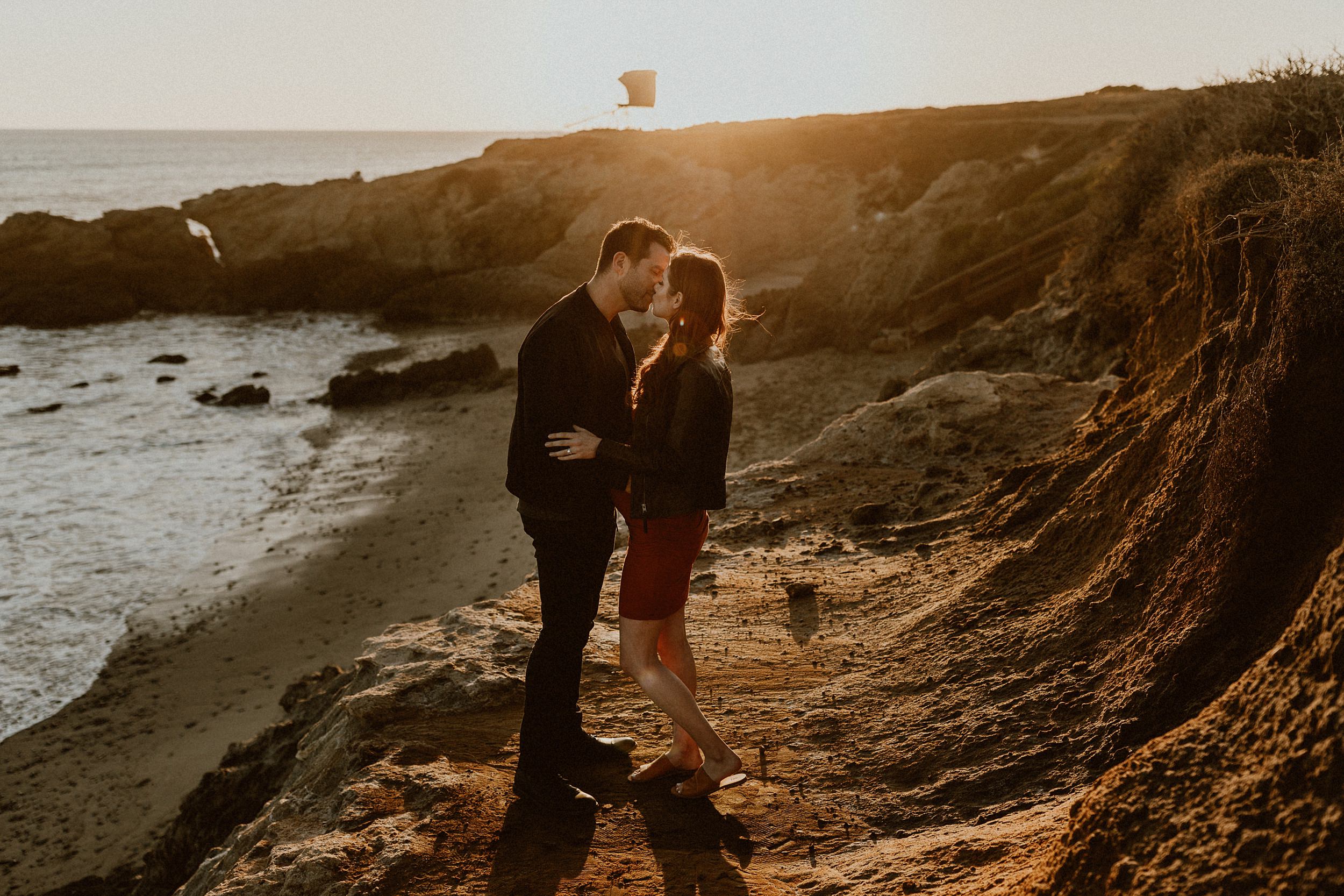Malibu Beach Maternity Photo Session