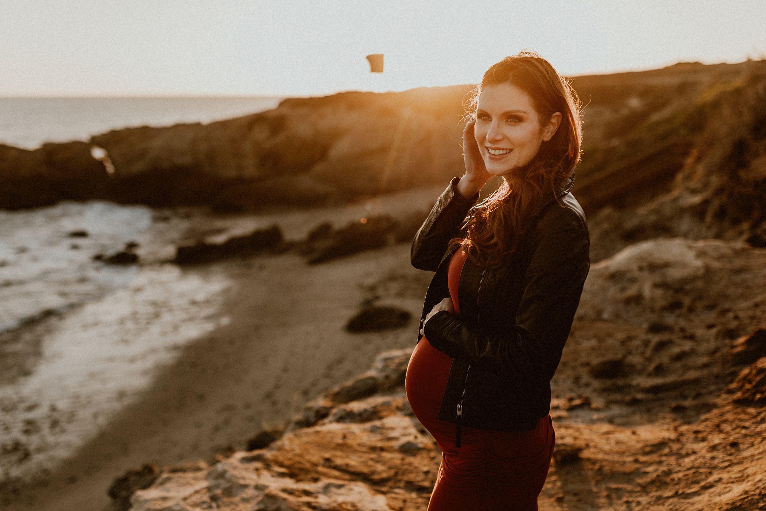 Malibu Beach Maternity Photo Session