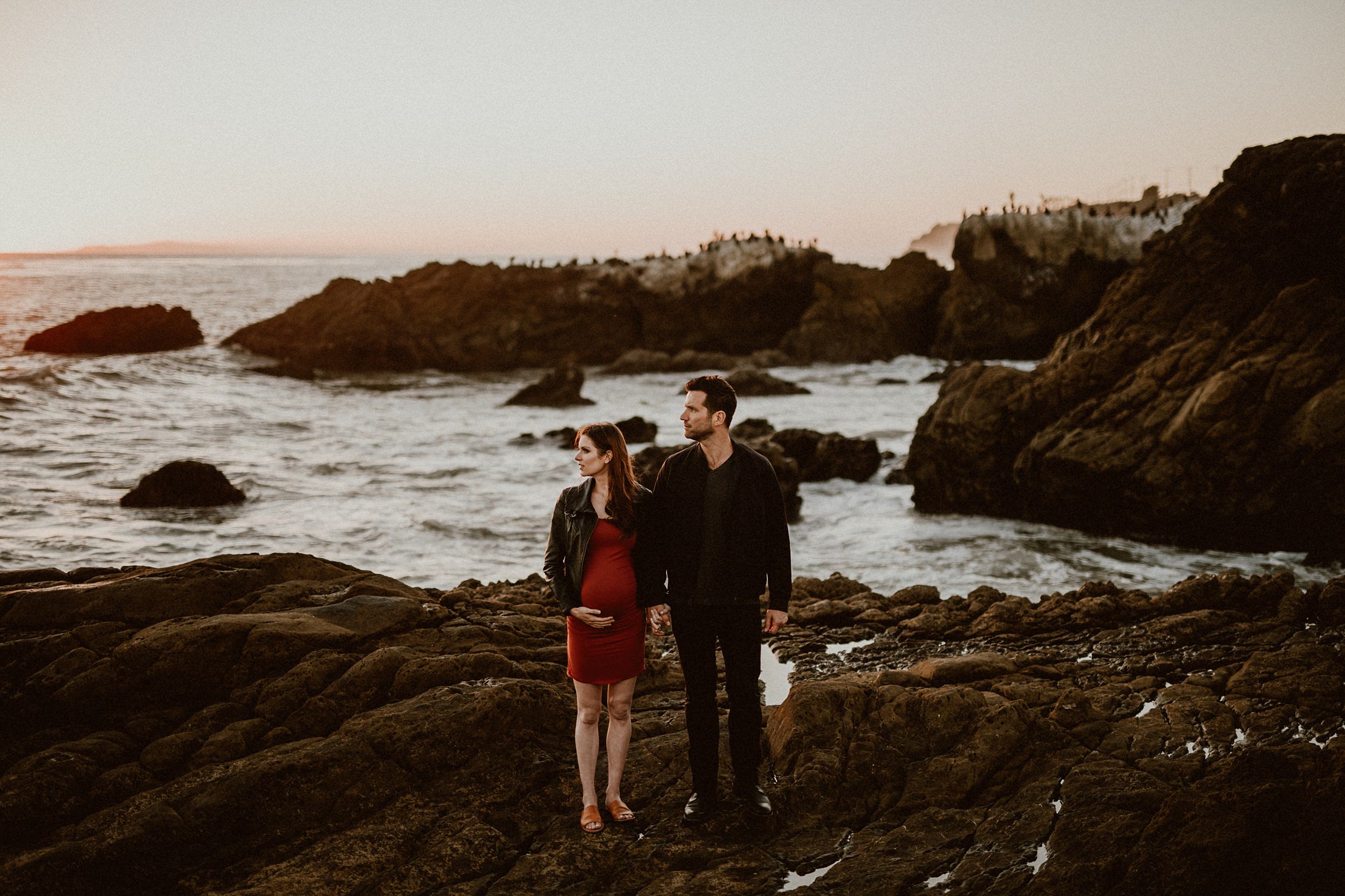 Malibu Beach Maternity Photo Session