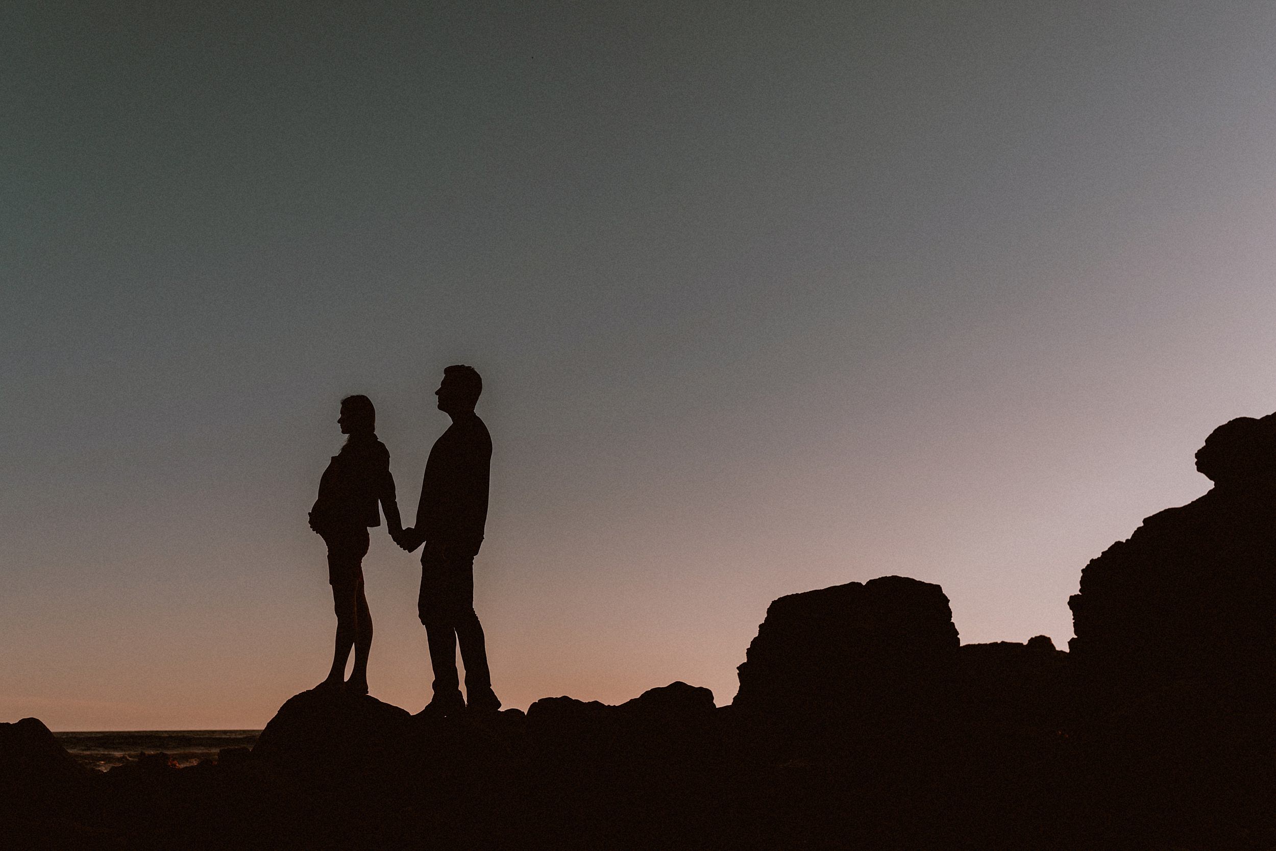 Malibu Beach Maternity Photo Session