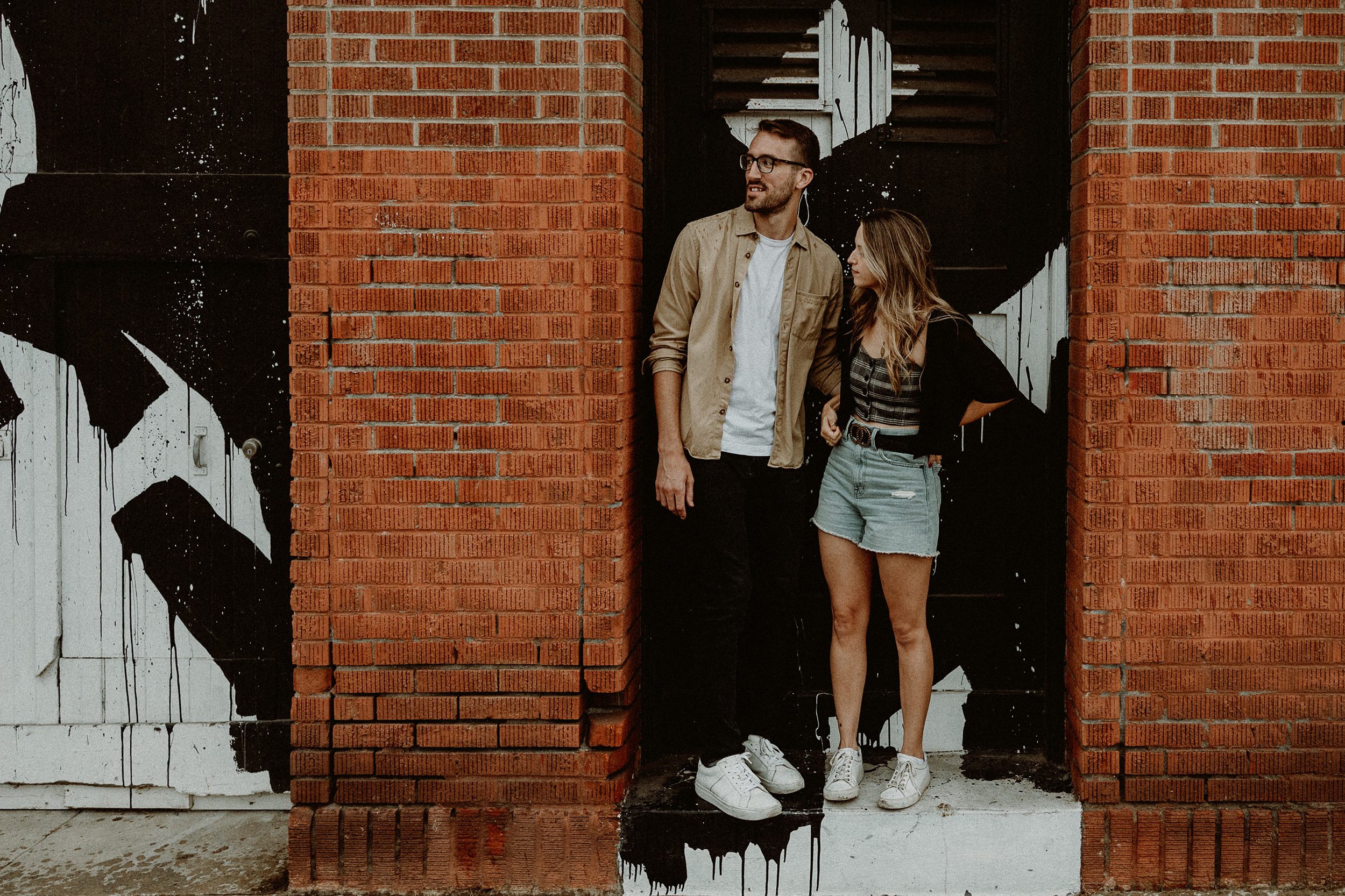 Rainy Abbot Kinney Engagement Photos Rainy Abbot Kinney Engagement Photos