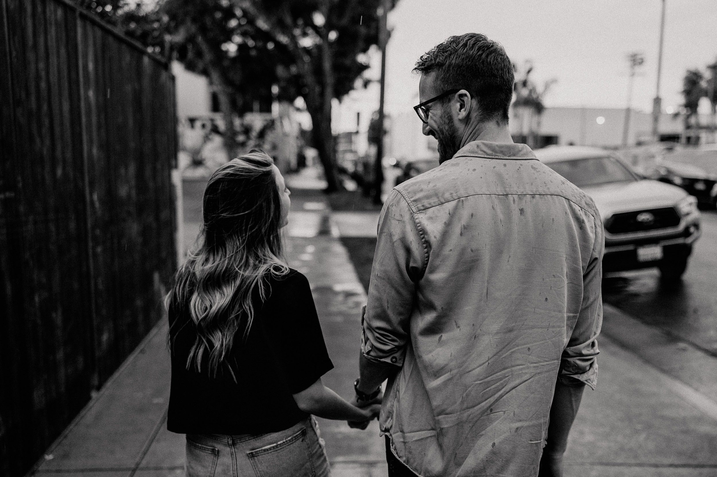 Rainy Abbot Kinney Engagement Photos Rainy Abbot Kinney Engagement Photos