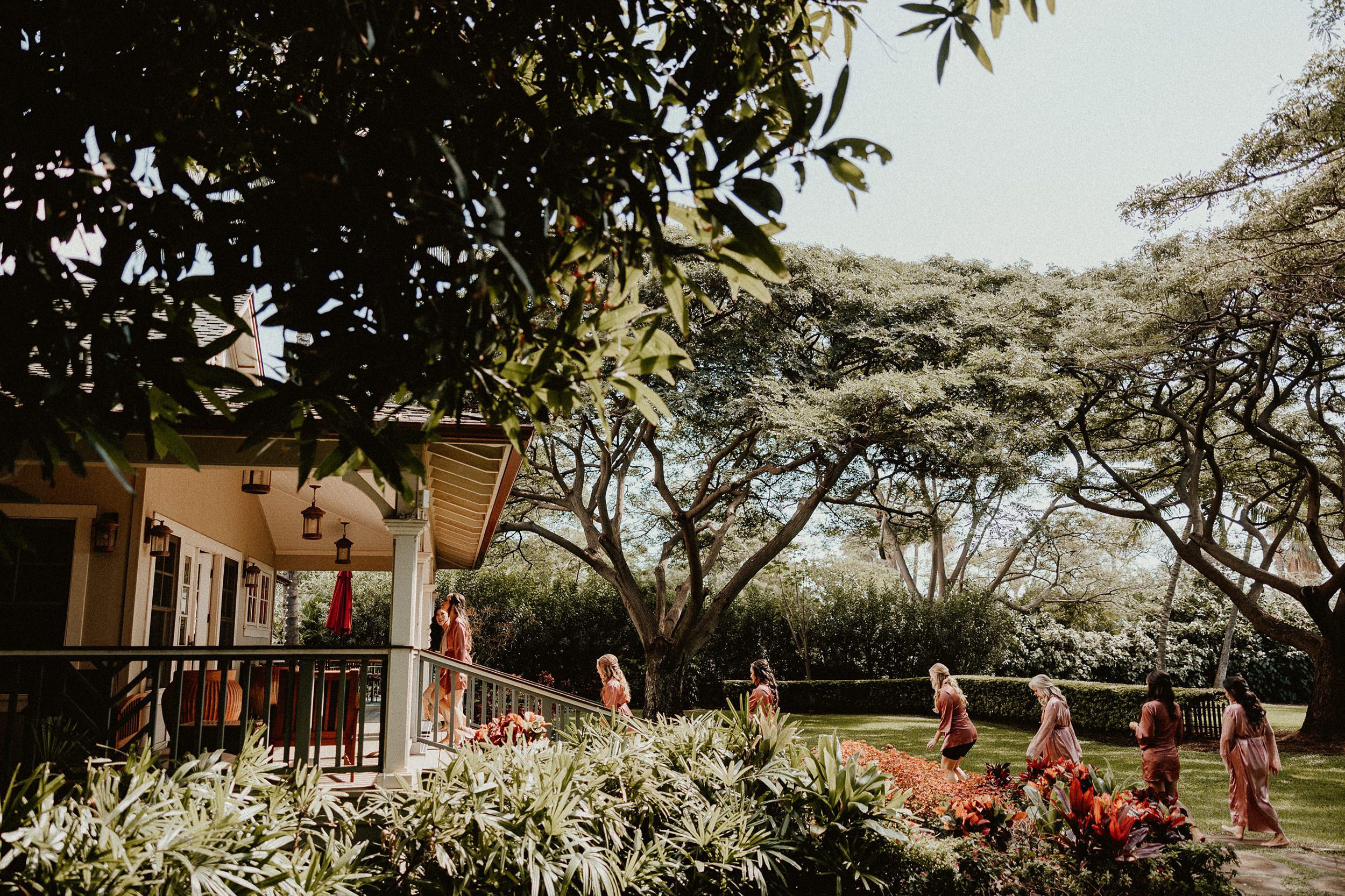 Wedding Photos at the Olowalu Plantation House, Maui