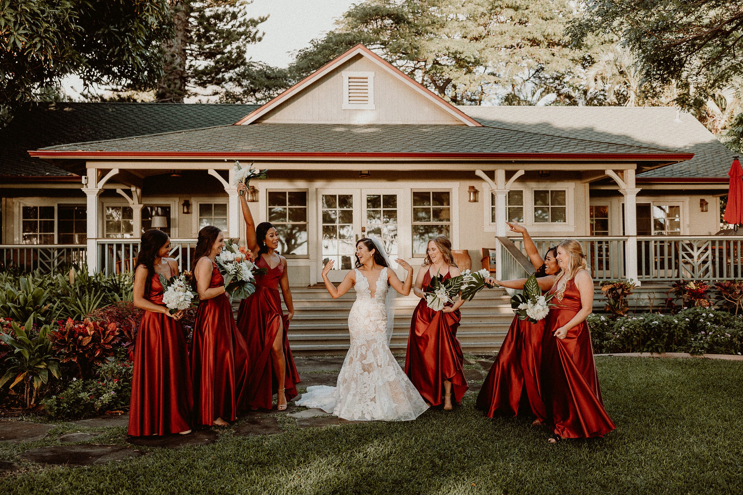 Bridesmaids Wedding Photos at the Olowalu Plantation House, Maui