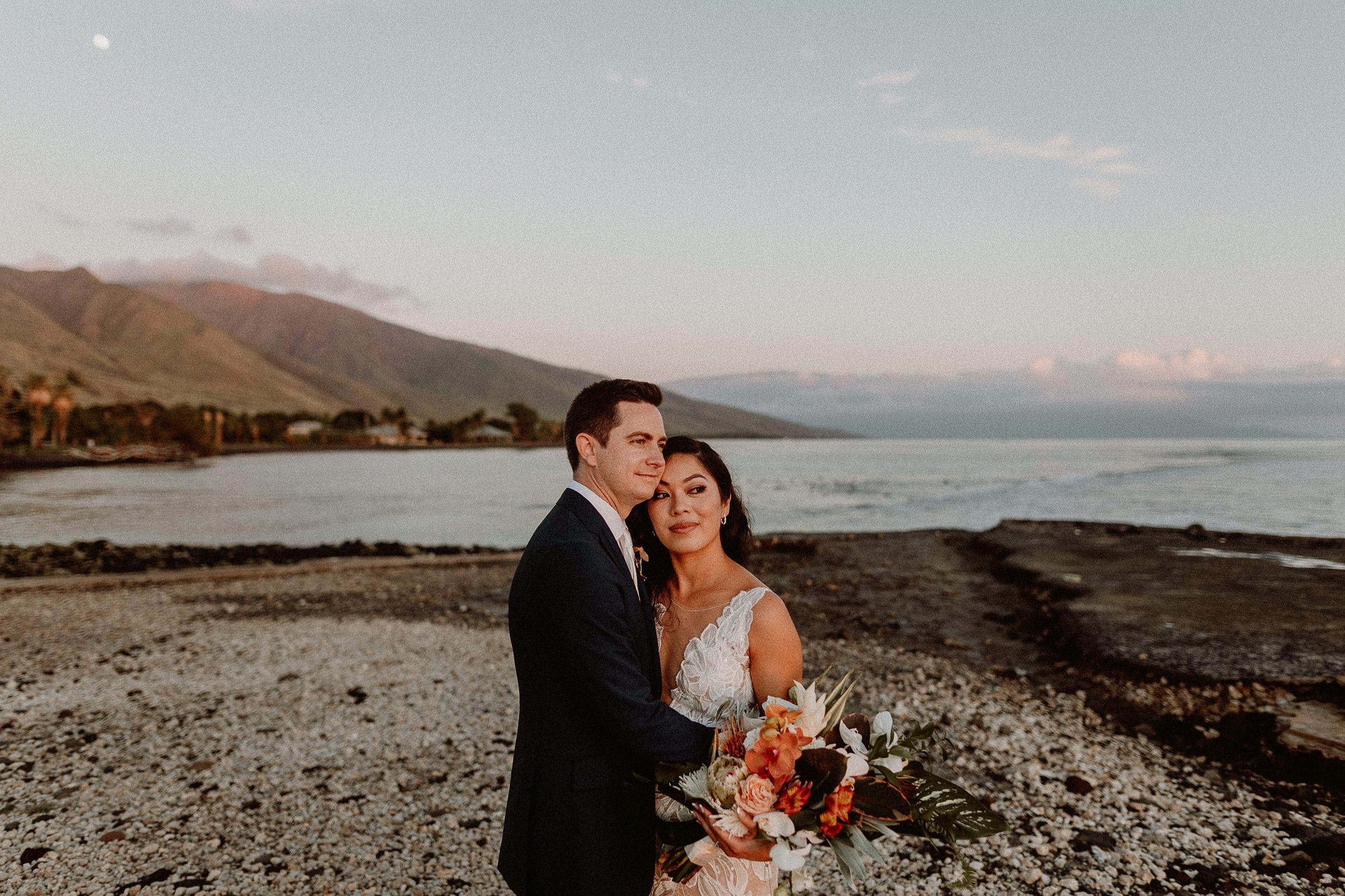Wedding Photos at the Olowalu Plantation House, Maui