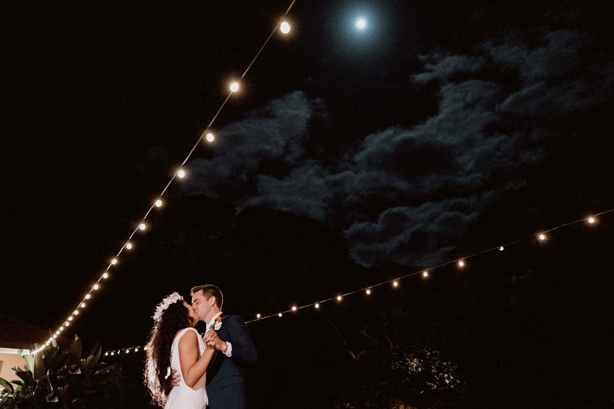 Wedding Photos at the Olowalu Plantation House, Maui