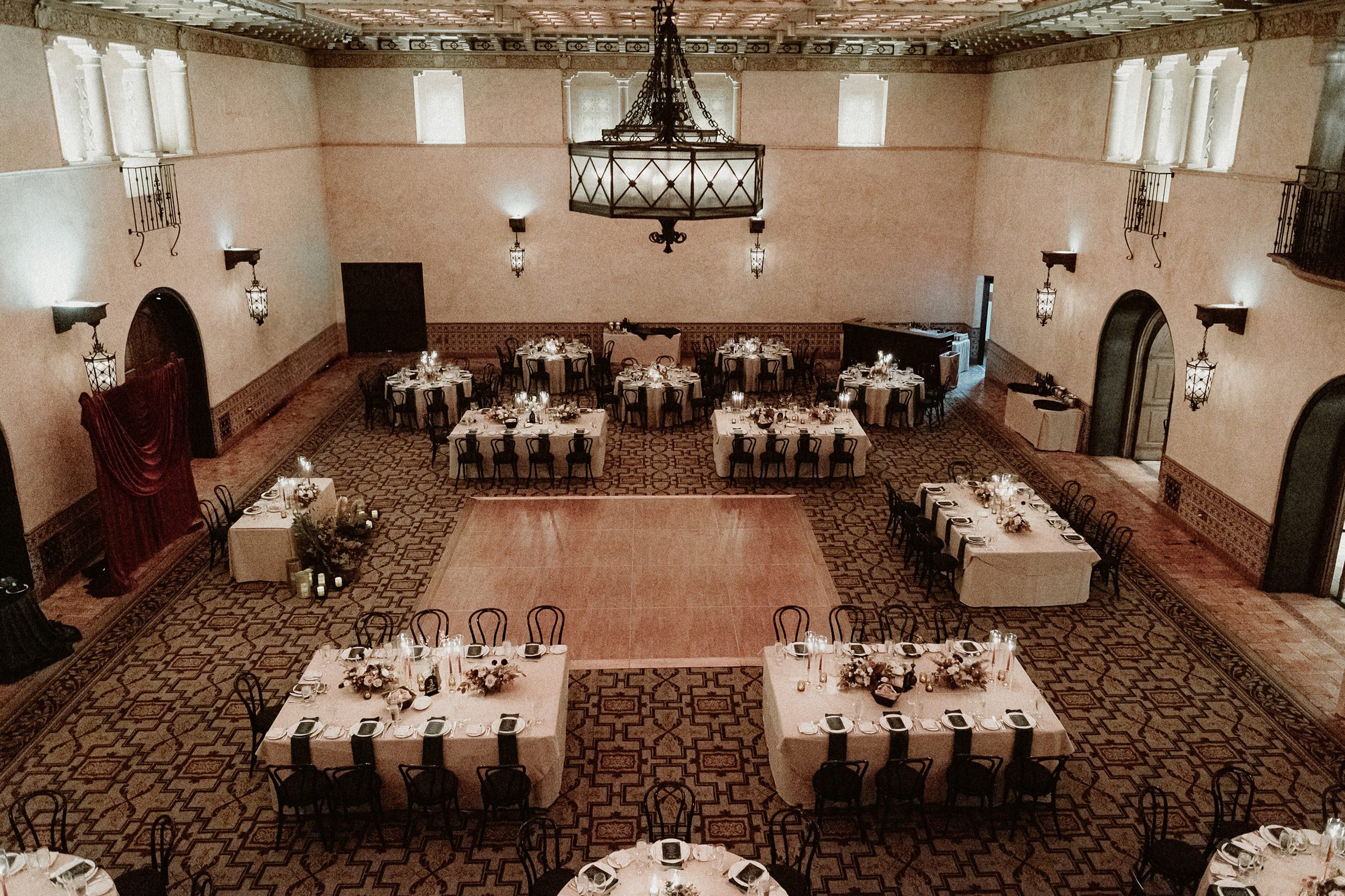 Hollywood Wedding at the Roosevelt Hotel Los Angeles